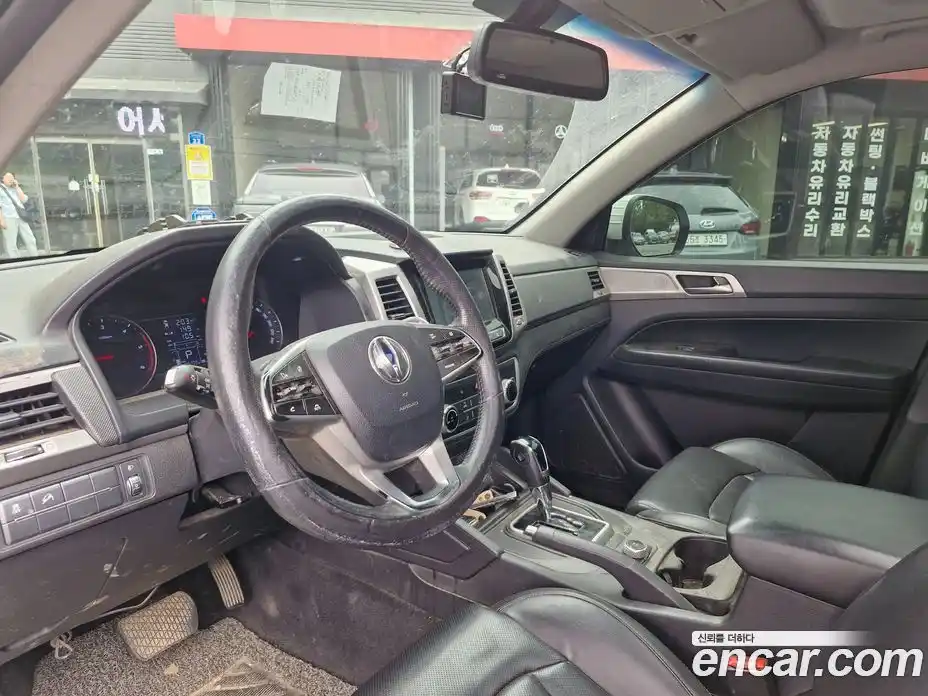 SsangYong Rexton 2018 2.2 автомат (гидро), фото 9