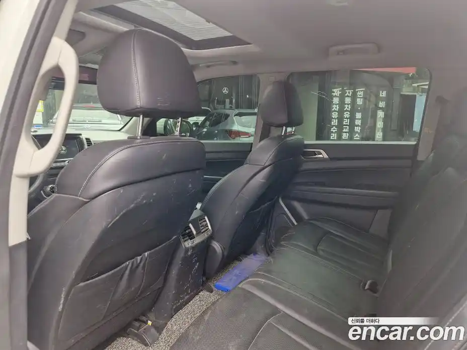 SsangYong Rexton 2018 2.2 автомат (гидро), фото 10