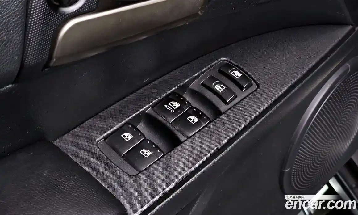 SsangYong Korando 2014 2.0 автомат (гидро), фото 17