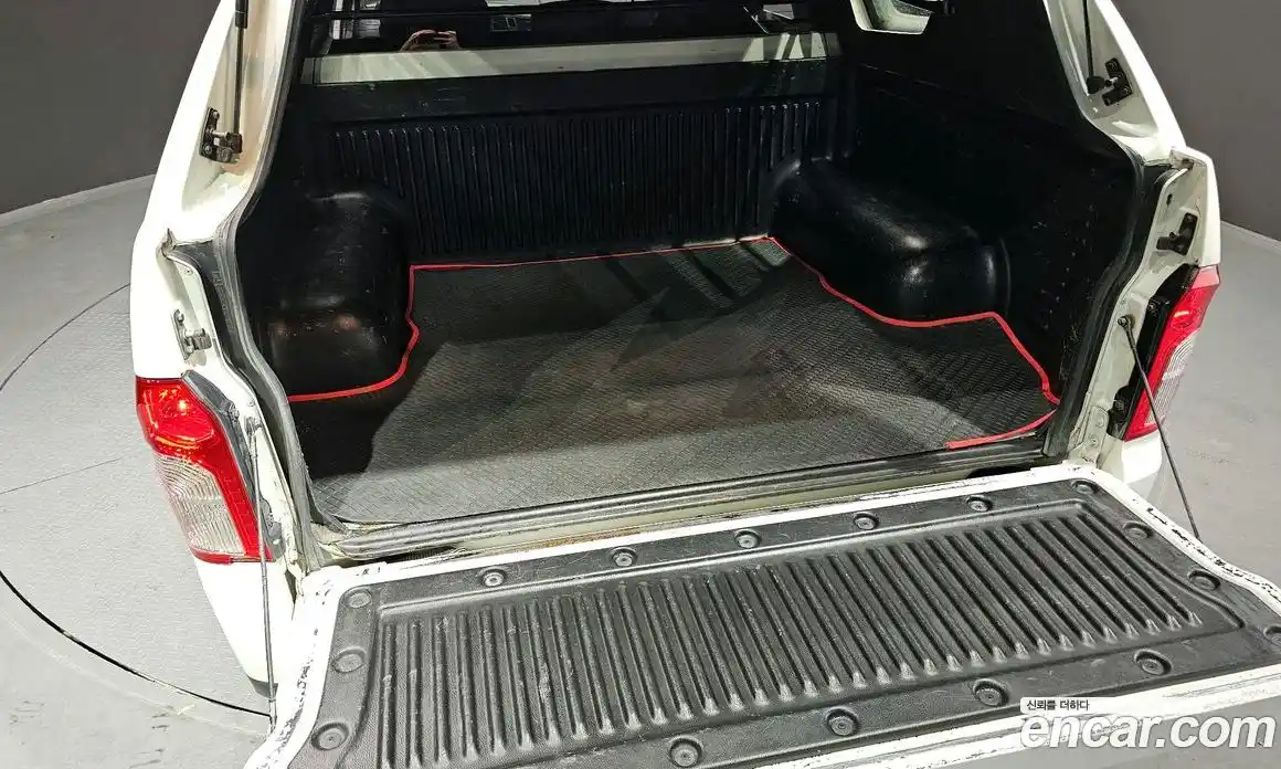 SsangYong Korando 2014 2.0 автомат (гидро), фото 19