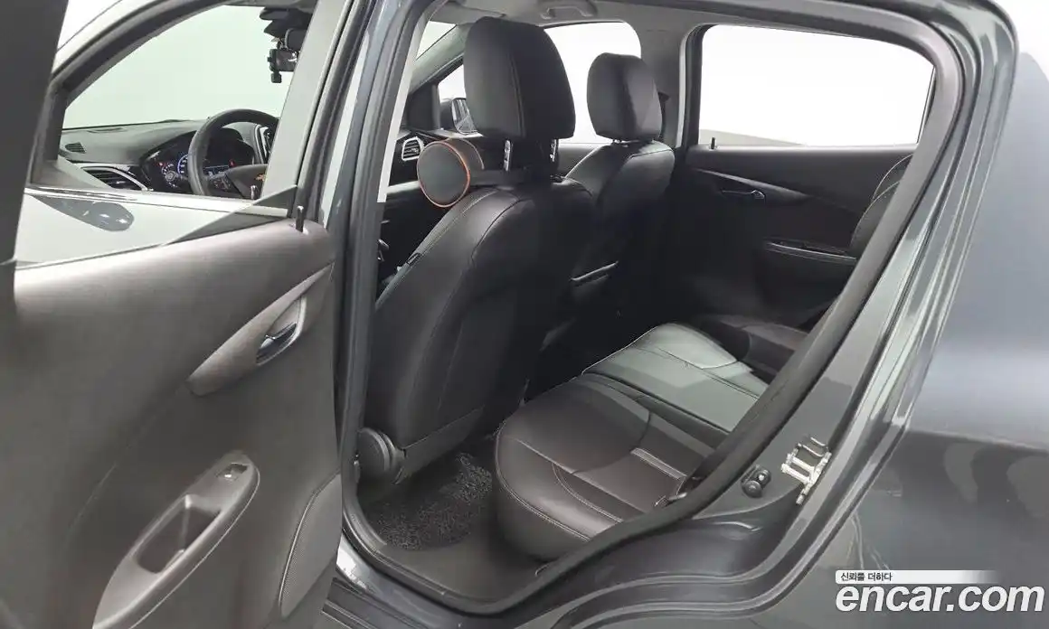 Chevrolet Spark 2019 1.0 автомат (гидро), фото 18