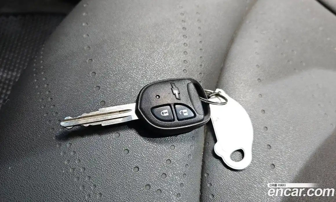 Chevrolet Spark 2013 1.0 автомат (гидро), фото 24