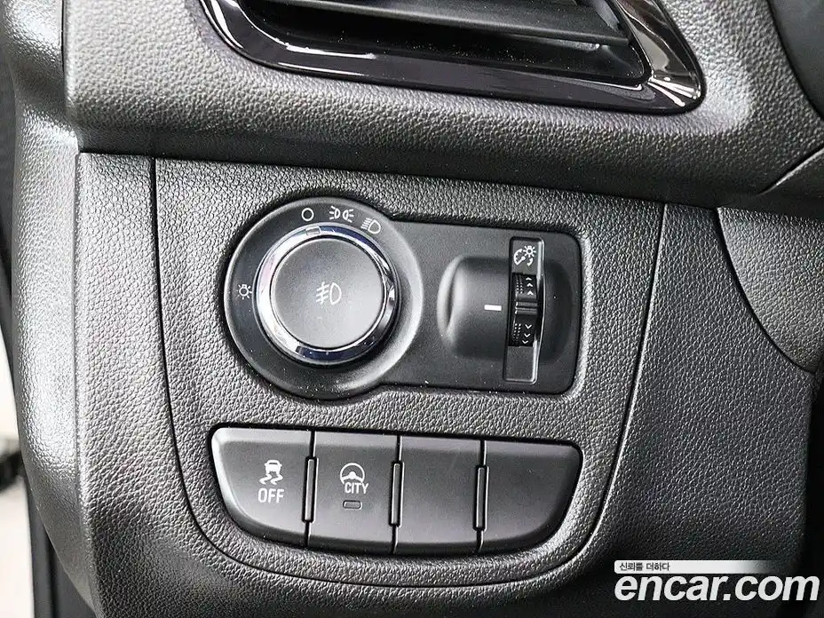 Chevrolet Spark 2016 1.0 автомат (гидро), фото 13