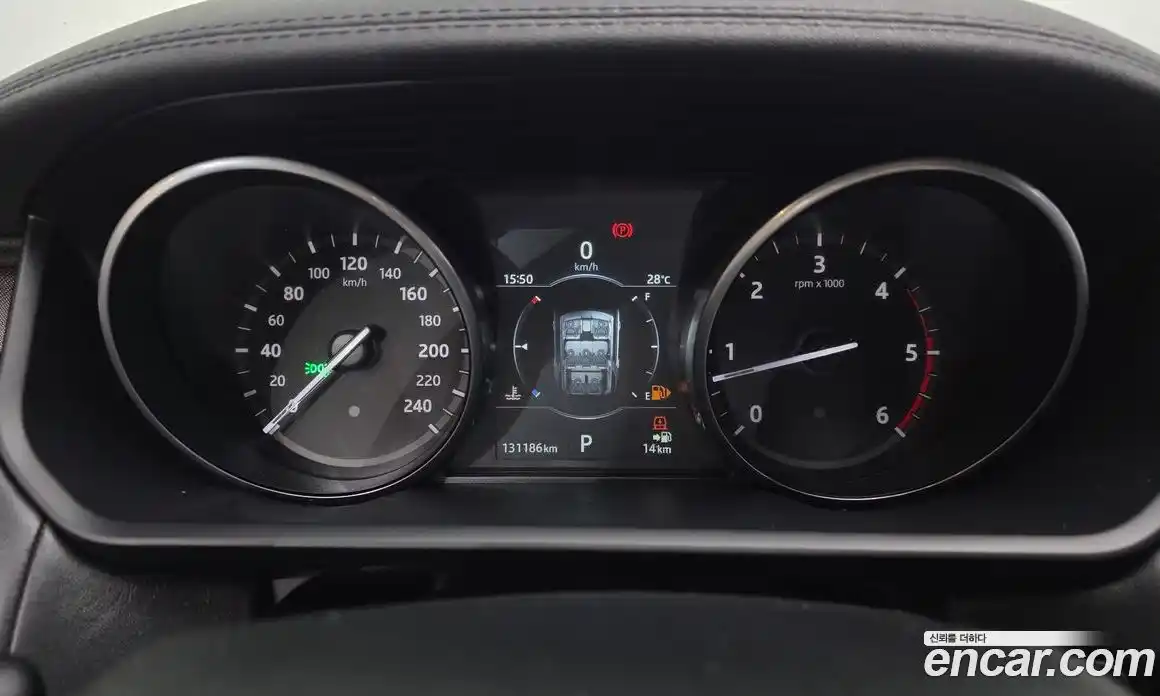 Land Rover Discovery 2017 3.0 автомат (гидро), фото 11