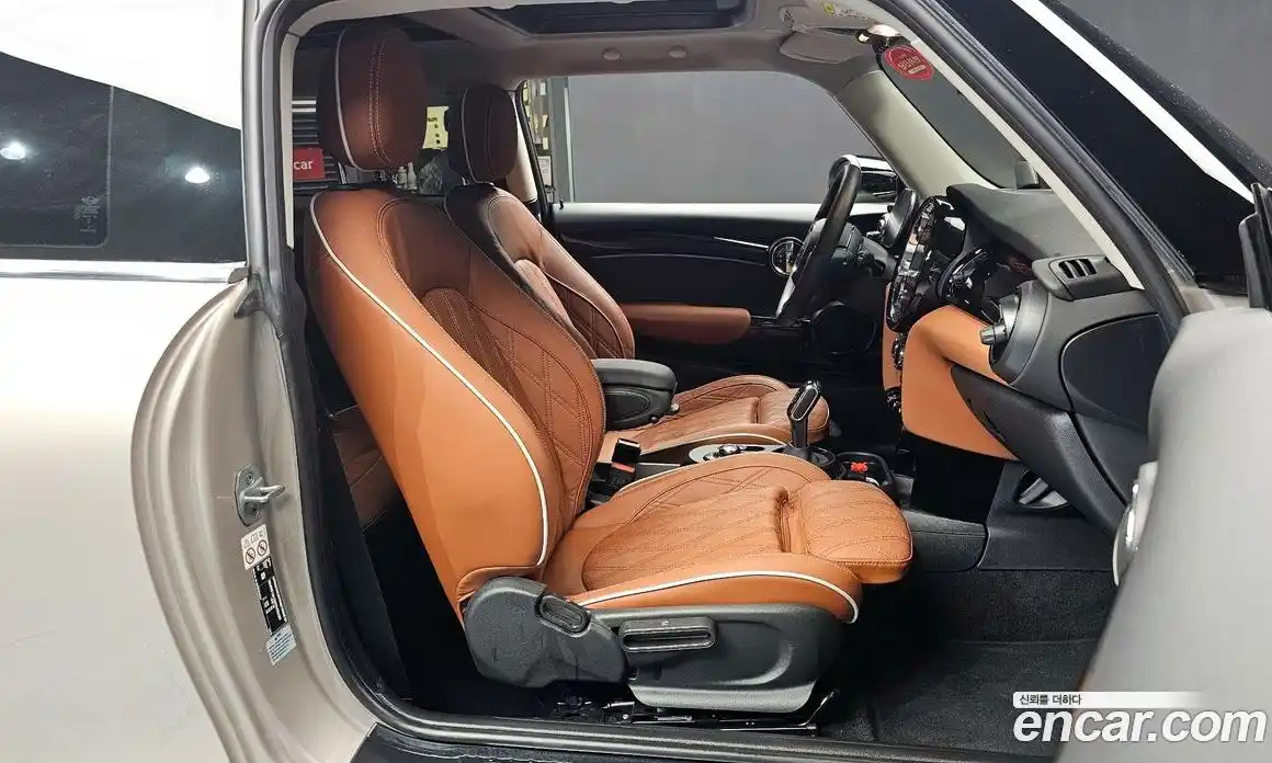 Mini Cooper 2024 2.0 автомат (гидро), фото 16