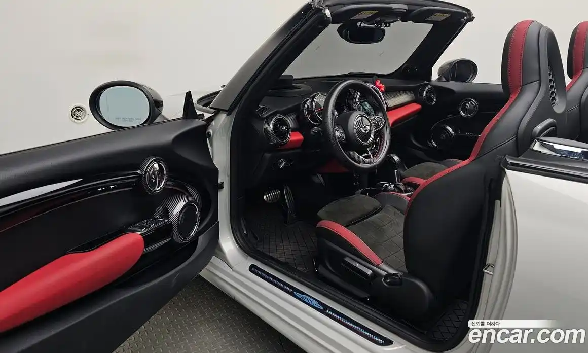 Mini Cooper Convertible 2019 2.0 автомат (гидро), фото 12