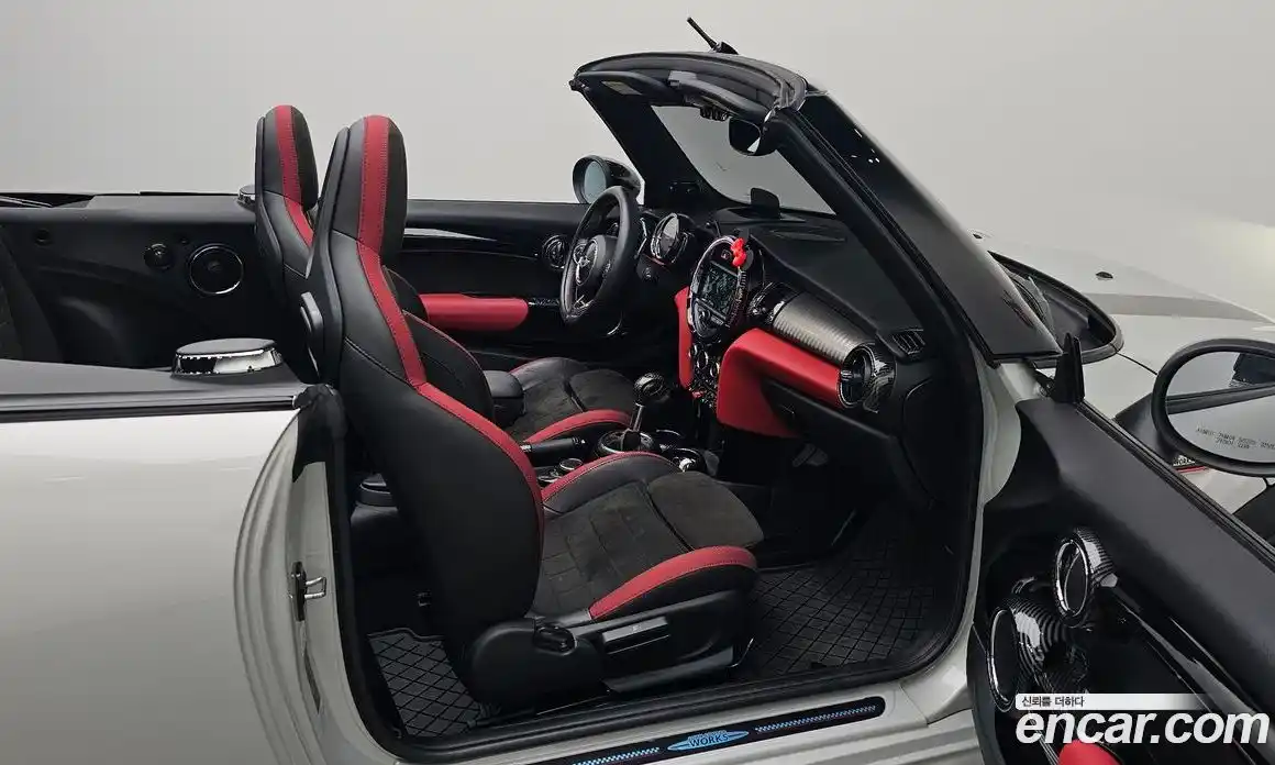 Mini Cooper Convertible 2019 2.0 автомат (гидро), фото 15