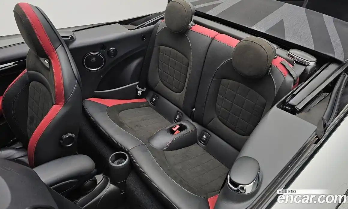 Mini Cooper Convertible 2019 2.0 автомат (гидро), фото 16