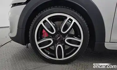 Mini Cooper Convertible 2019 2.0 автомат (гидро), миниатюра 4