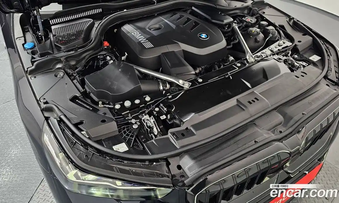 BMW 5 серия 2025 2.0 автомат (гидро), фото 5