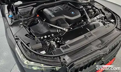 BMW 5 серия 2025 2.0 автомат (гидро), миниатюра 5