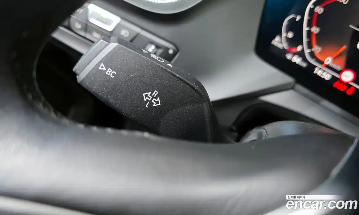 BMW 1 серия 2021 2.0 автомат (гидро), фото 28