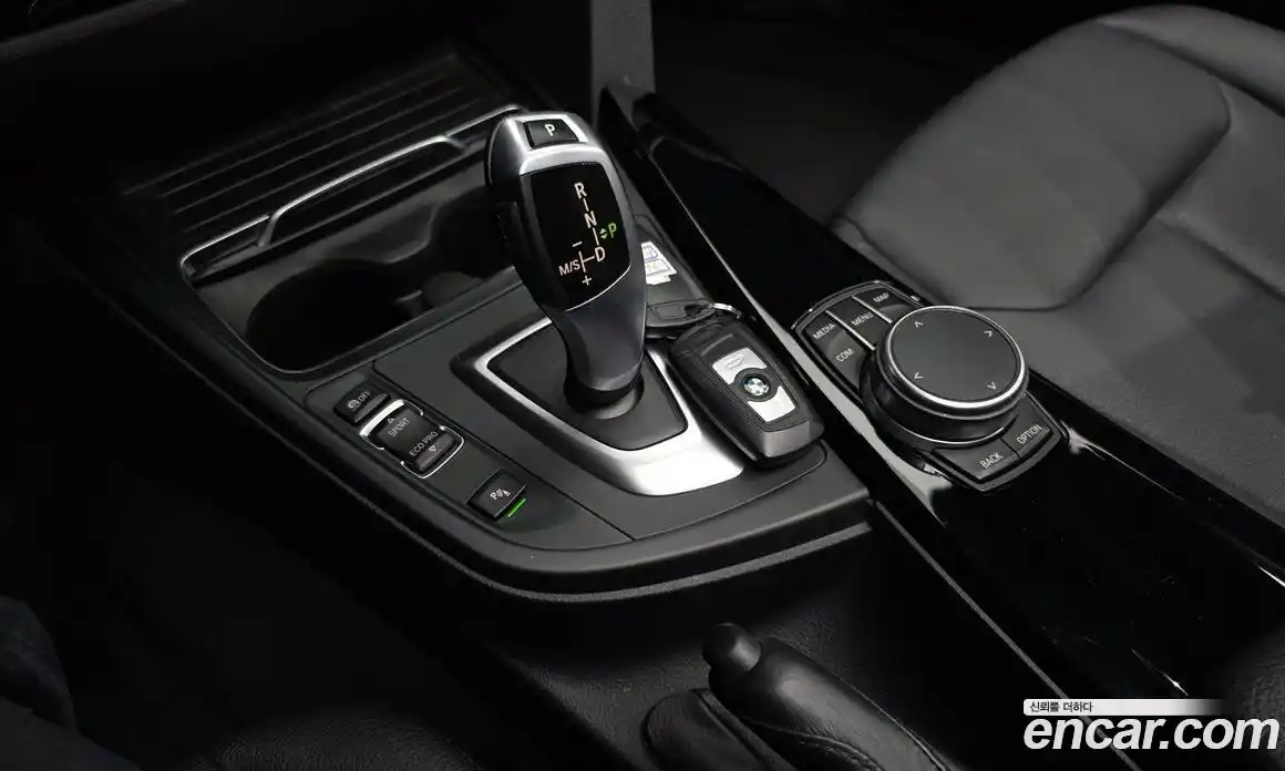 BMW 3 серия 2020 2.0 автомат (гидро), фото 11