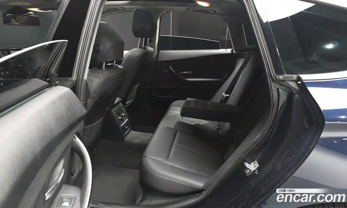 BMW 3 серия 2020 2.0 автомат (гидро), фото 16