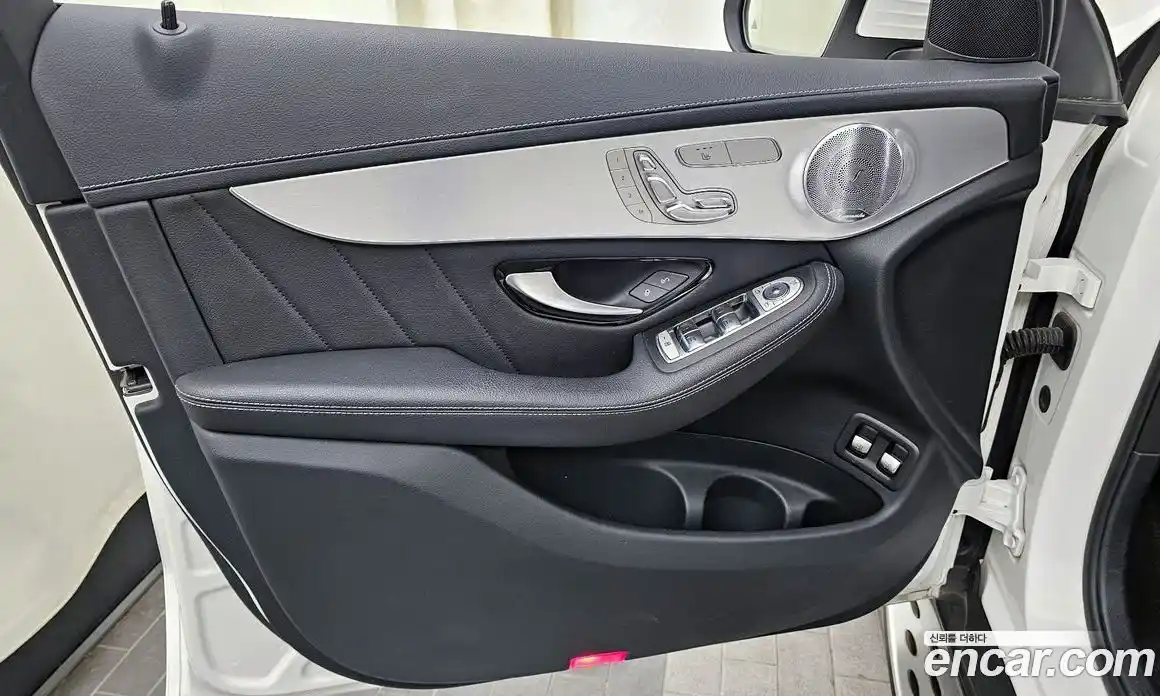 Mercedes-Benz GLC-Class 2018 2.0 гидро, фото 14