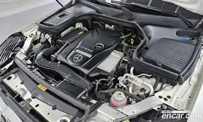 Mercedes-Benz GLC-Class 2018 2.0 гидро, миниатюра 6
