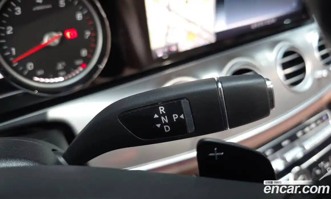 Mercedes-Benz E-Class 2016 2.0 автомат (гидро), фото 11