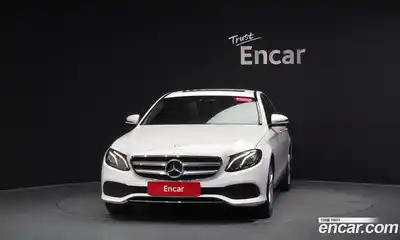 Mercedes-Benz E-Class 2016 2.0 автомат (гидро), миниатюра 2