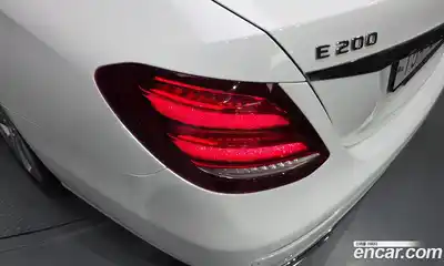 Mercedes-Benz E-Class 2016 2.0 автомат (гидро), миниатюра 8