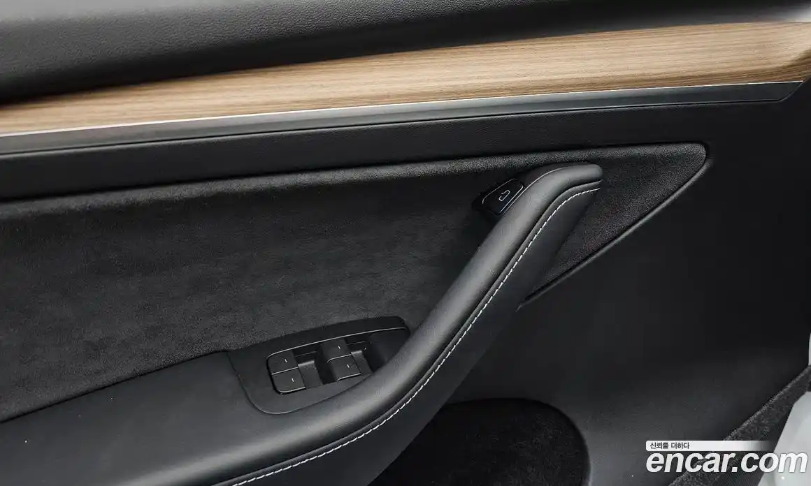 Tesla Model Y 2023 0.2 гидро, фото 26