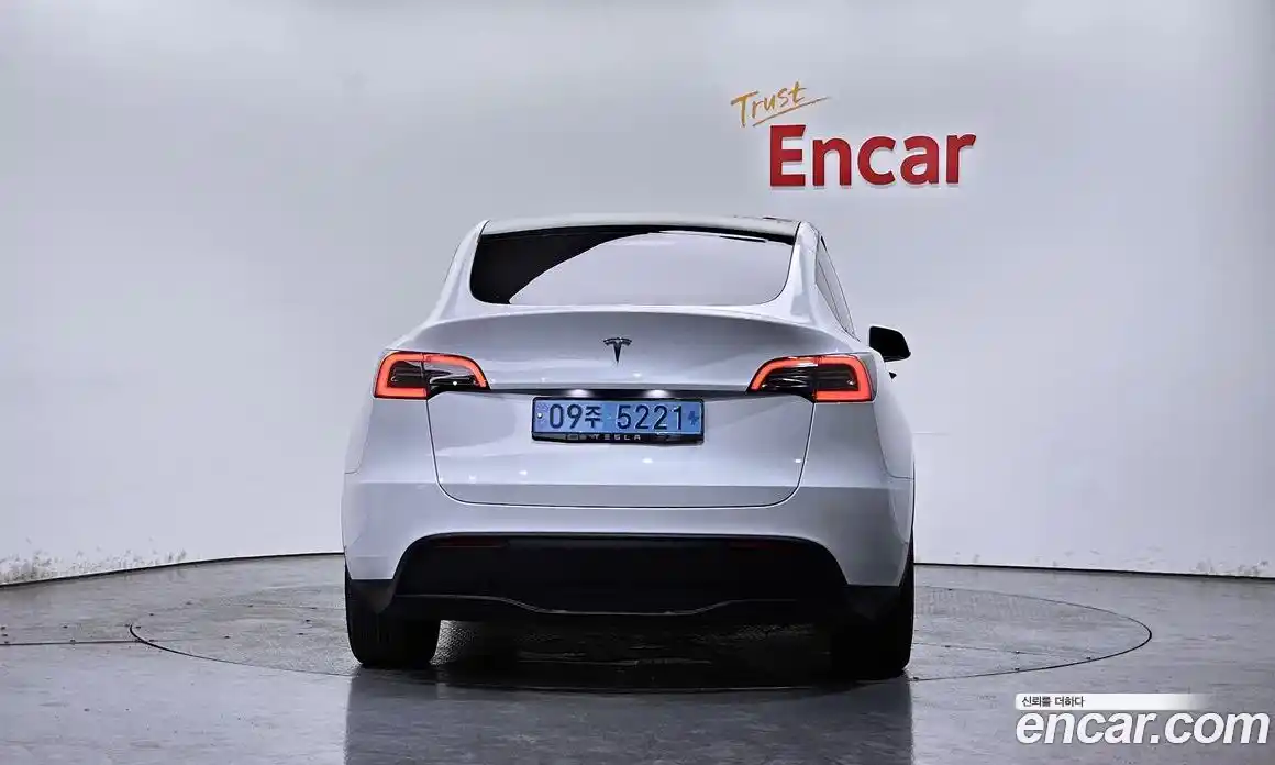 Tesla Model Y 2023 0.2 гидро, фото 3