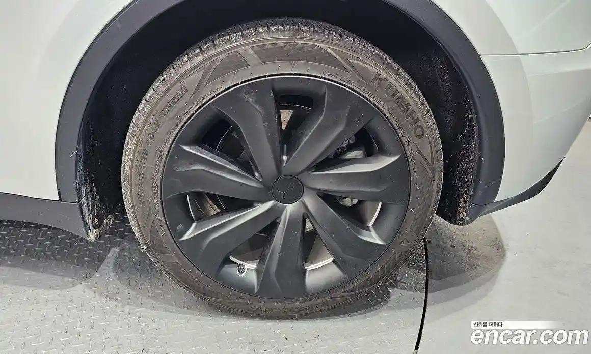 Tesla Model Y 2023 0.2 гидро, фото 4