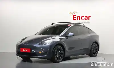 Tesla Model Y, 2021