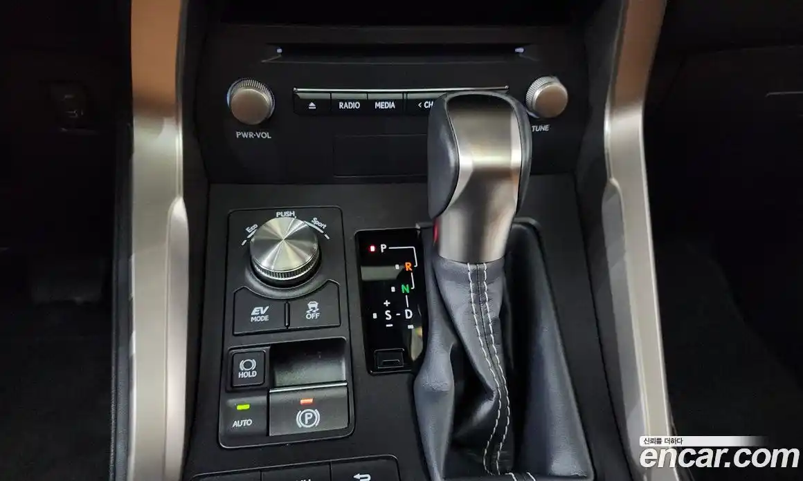 Lexus NX 2019 2.5 гидро, фото 12
