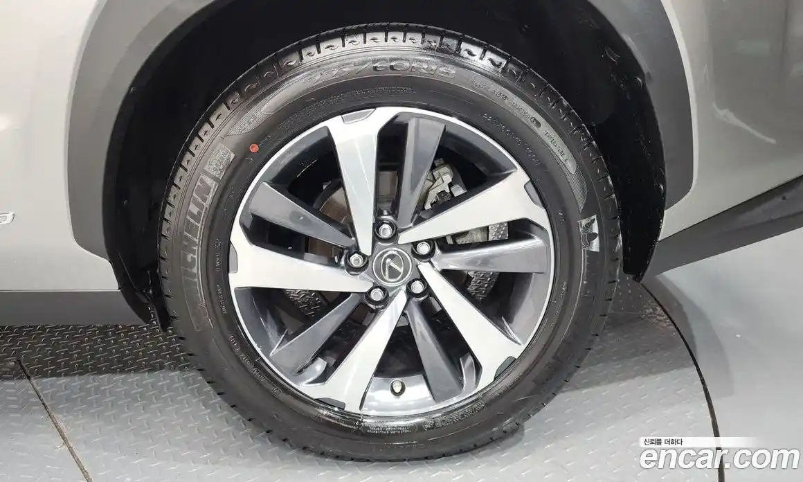 Lexus NX 2019 2.5 гидро, фото 7
