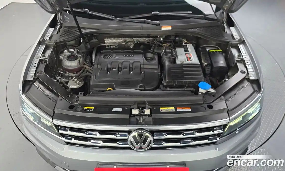 Volkswagen Tiguan 2020 2.0 автомат (гидро), фото 6