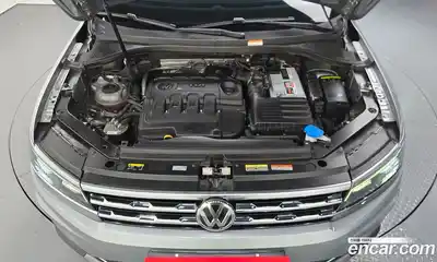 Volkswagen Tiguan 2020 2.0 автомат (гидро), миниатюра 6