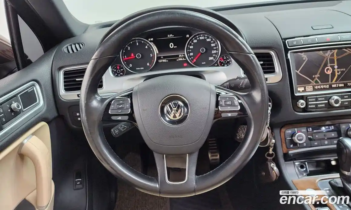 Volkswagen Touareg 2016 3.0 автомат (гидро), фото 13