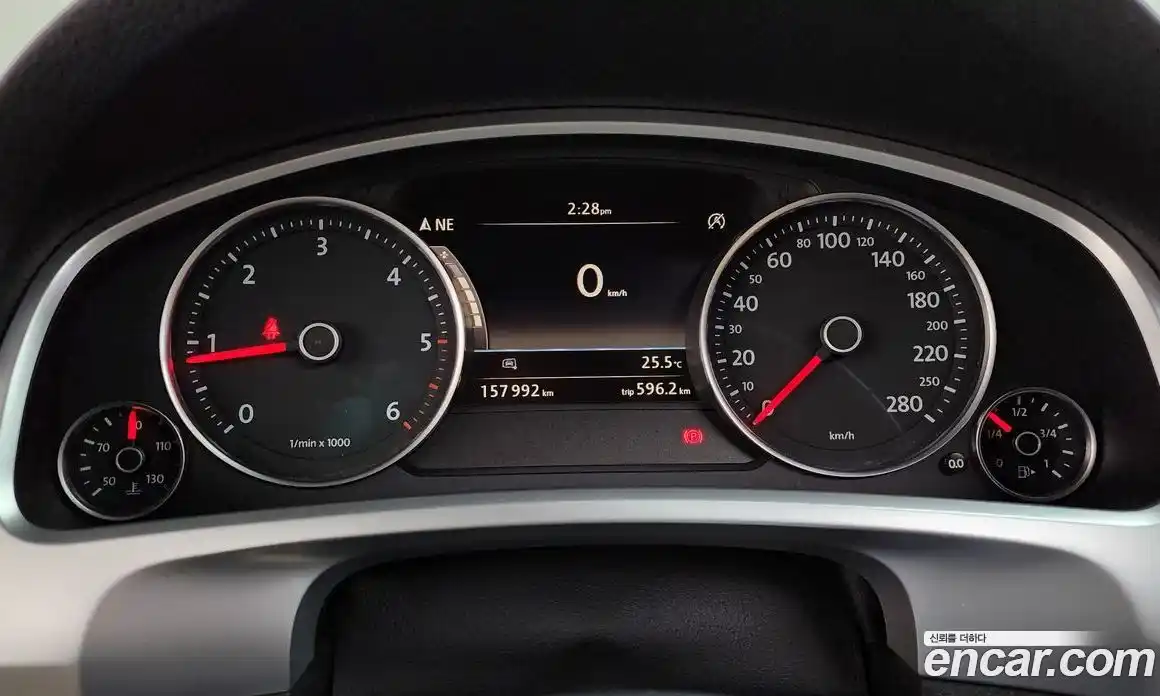 Volkswagen Touareg 2016 3.0 автомат (гидро), фото 8
