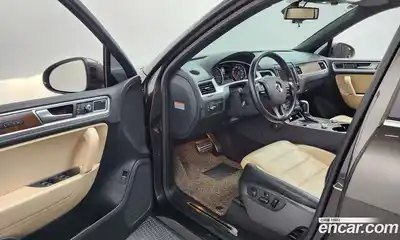 Volkswagen Touareg 2016 3.0 автомат (гидро), миниатюра 10
