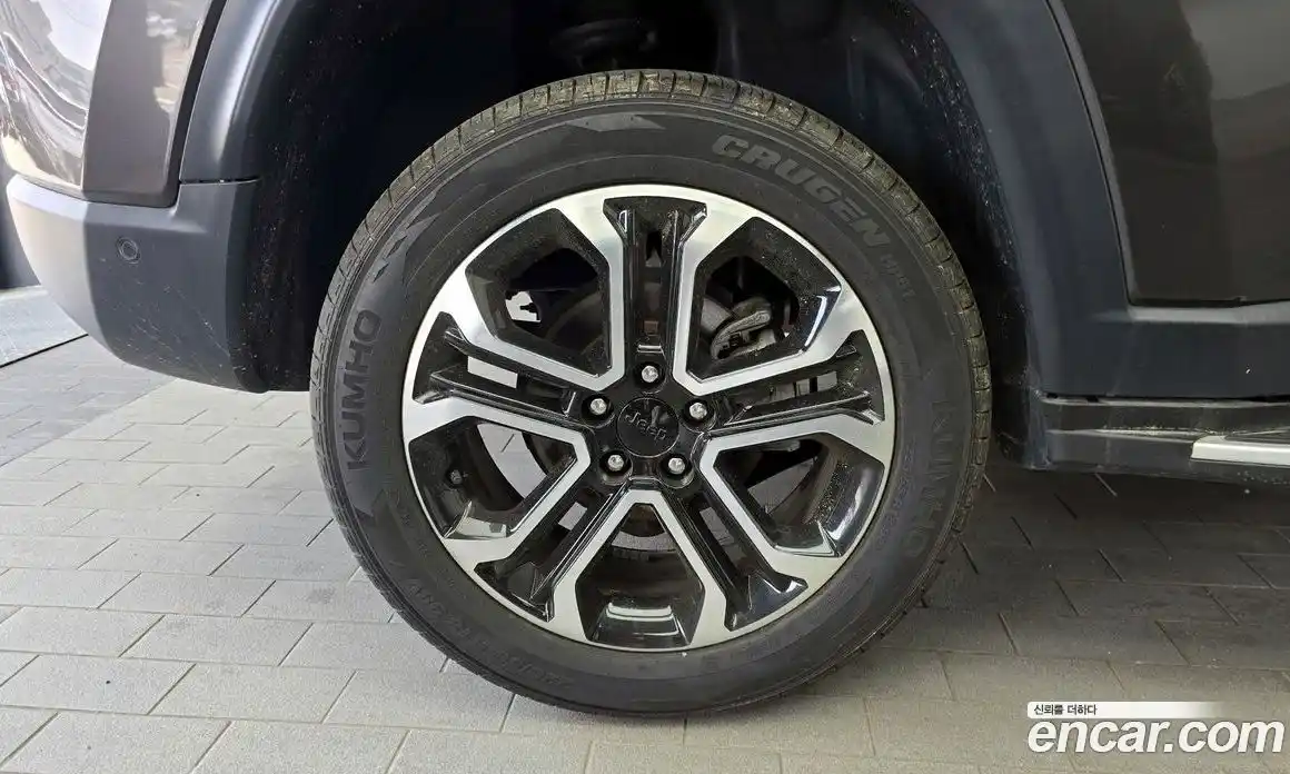 Jeep Compass 2022 2.4 автомат (гидро), фото 5