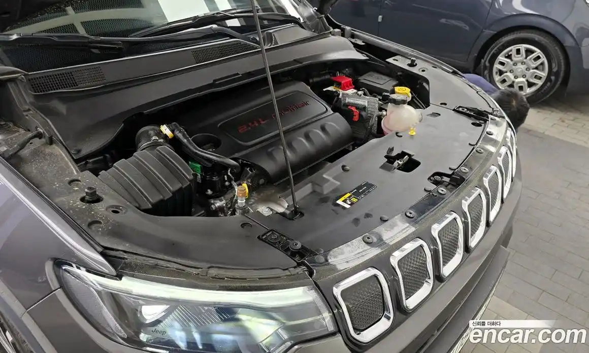 Jeep Compass 2022 2.4 автомат (гидро), фото 6
