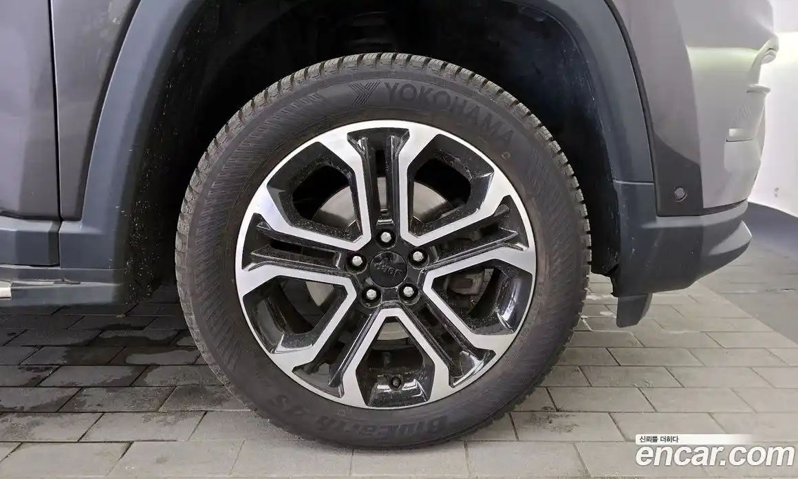 Jeep Compass 2022 2.4 автомат (гидро), фото 7