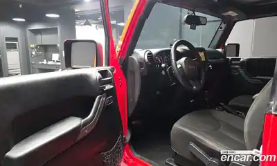 Jeep Wrangler 2016 3.6 автомат (гидро), миниатюра 10