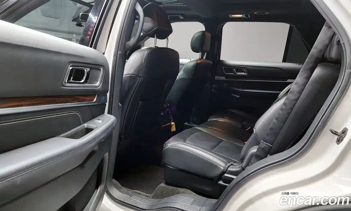 Ford Explorer 2017 2.3 автомат (гидро), фото 18