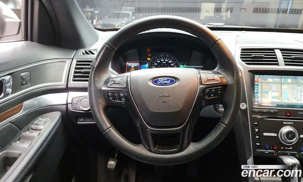 Ford Explorer 2017 2.3 автомат (гидро), фото 20