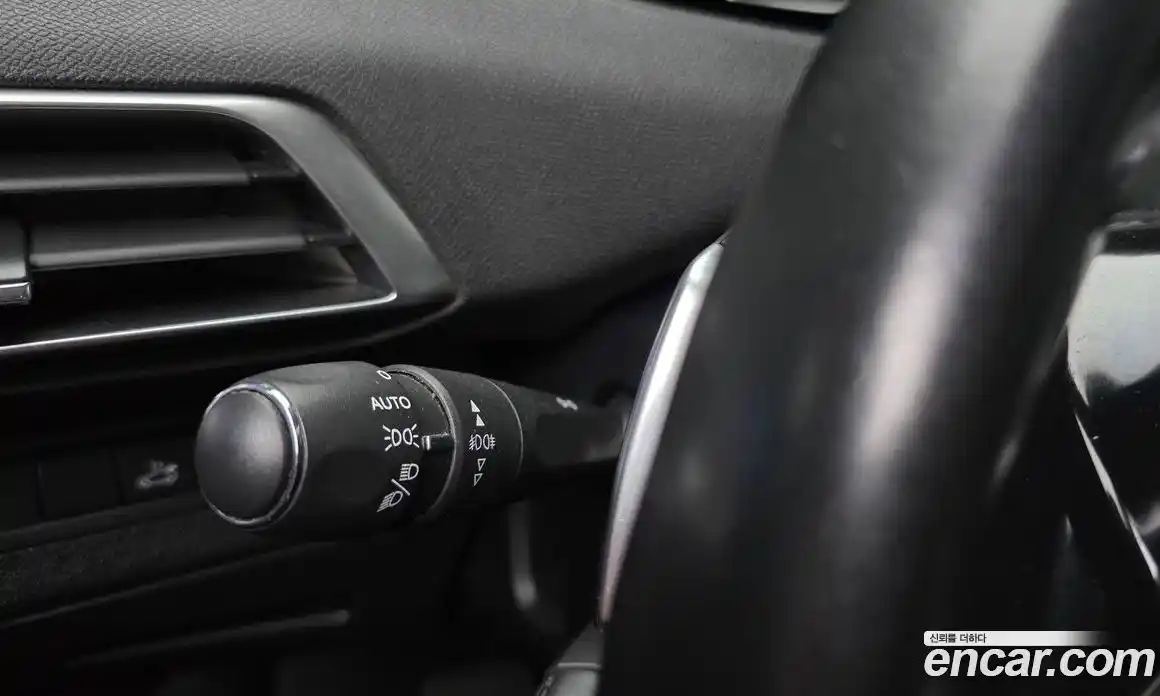 Peugeot 5008 2018 1.6 автомат (гидро), фото 16