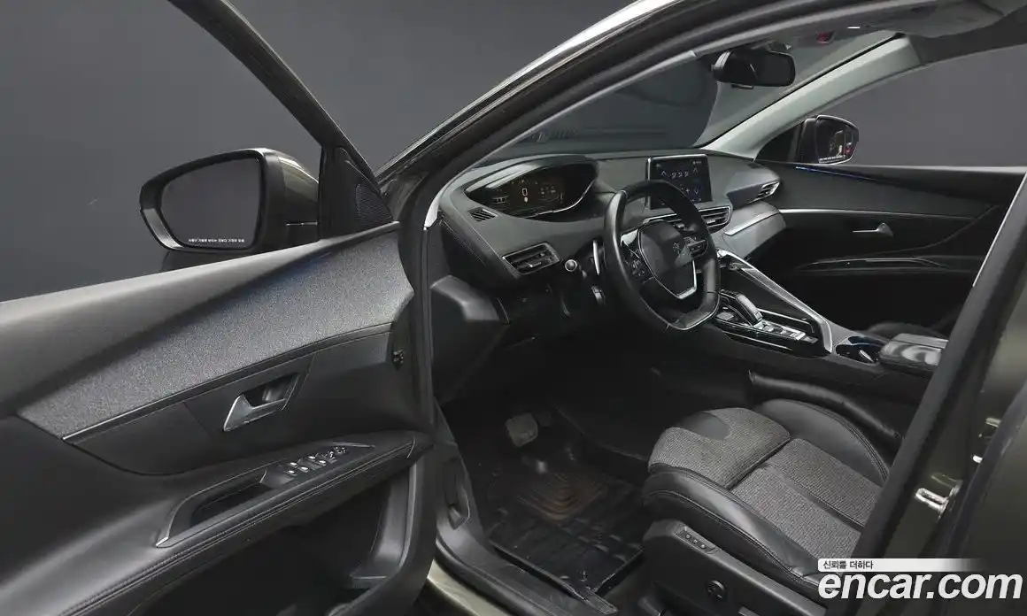 Peugeot 5008 2018 1.6 автомат (гидро), фото 10