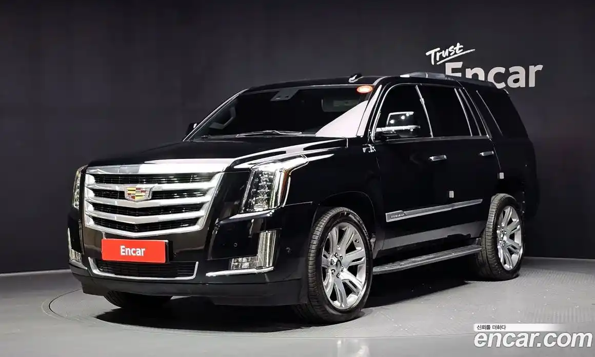 Cadillac Escalade 2020 6.2 гидро, фото 1