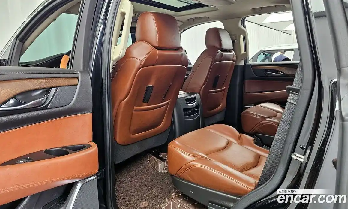 Cadillac Escalade 2020 6.2 гидро, фото 16
