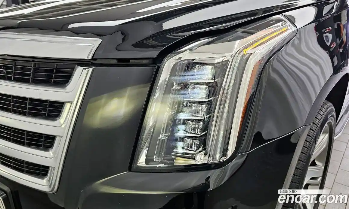 Cadillac Escalade 2020 6.2 гидро, фото 8