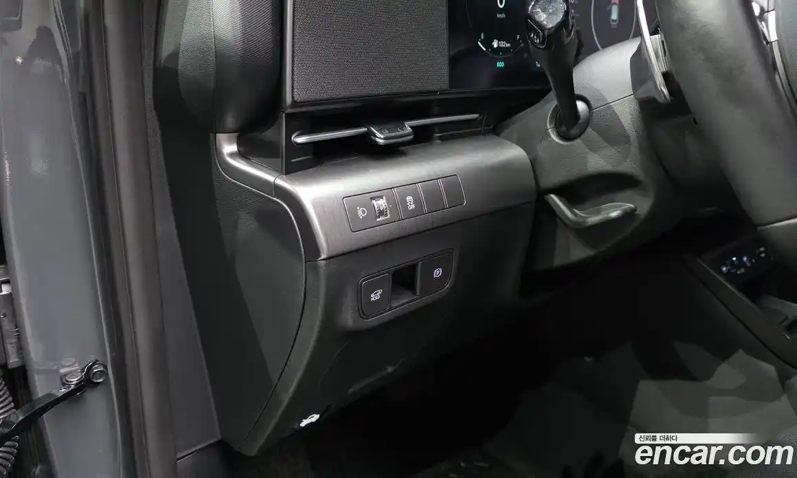 Hyundai Kona 2025 1.6 автомат (гидро), фото 27