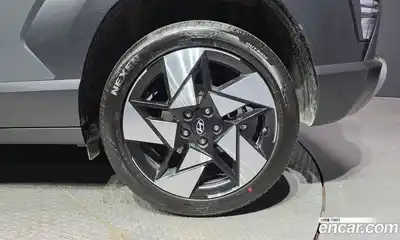 Hyundai Kona 2025 1.6 автомат (гидро), миниатюра 7