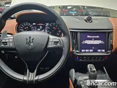 Maserati Levante 2023 3.0 гидро, миниатюра 11