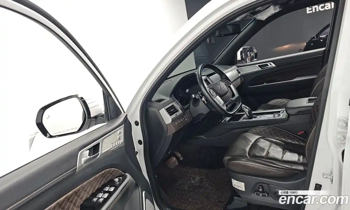 SsangYong Rexton 2022 2.2 автомат (гидро), фото 10
