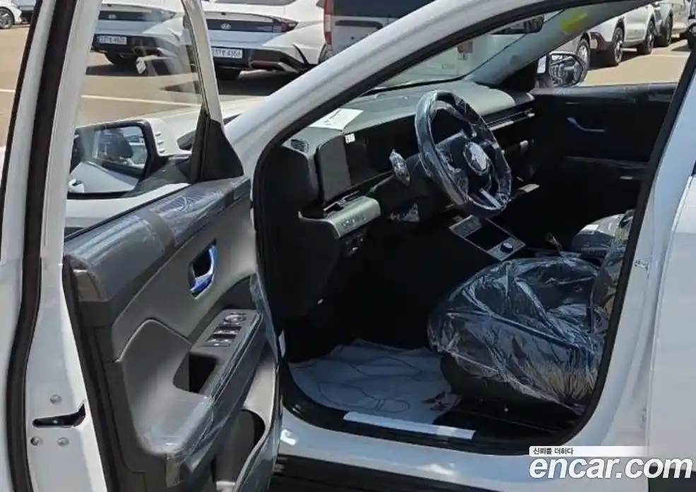 Hyundai Kona 2026 1.6 автомат (гидро), фото 4